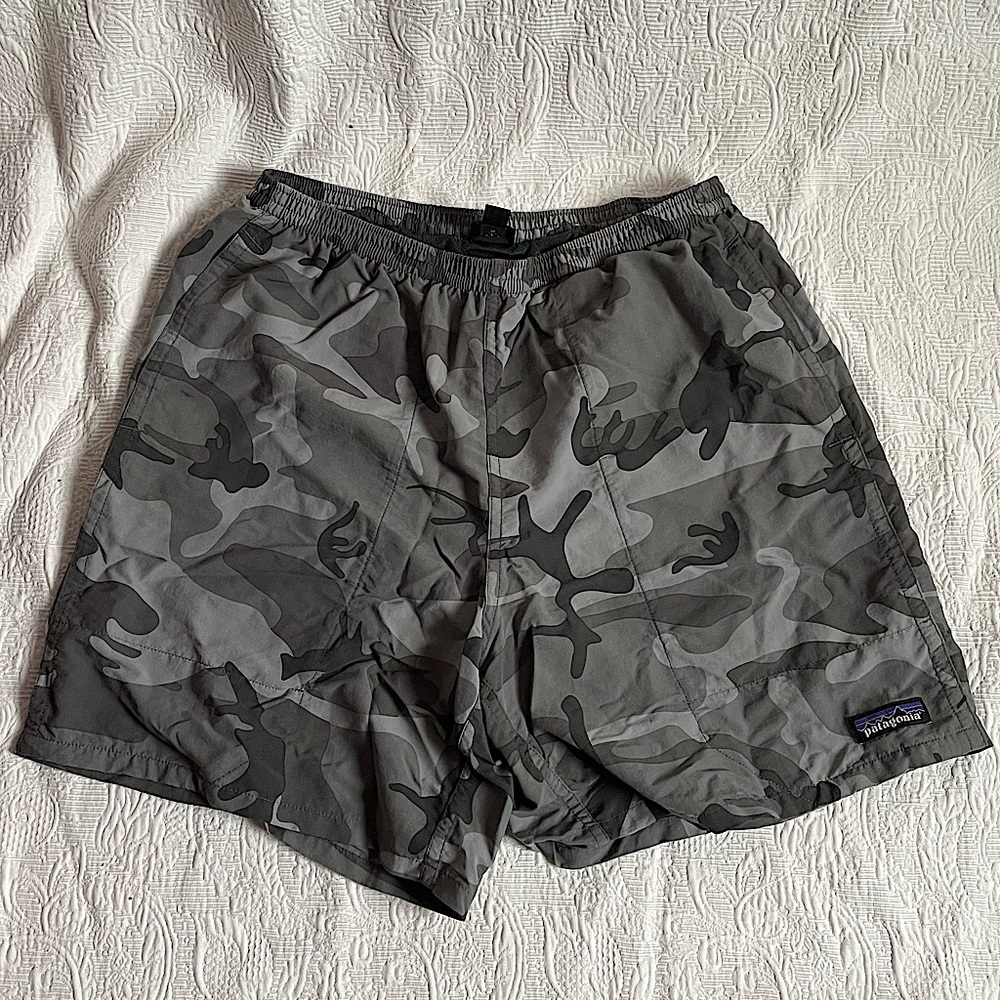 Men’s Patagonia Swim Trunks size Small
